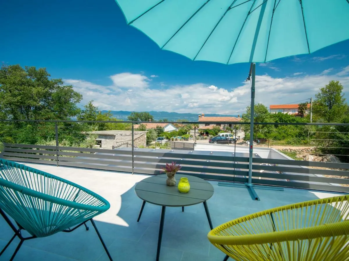 Holiday Home Ivana By Interhome Gostinjac